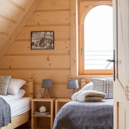 シャレー Udanypobyt Tatrzanskie コシチェリスコ