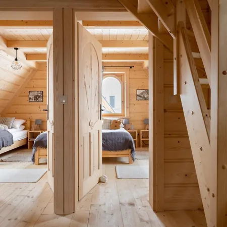 Udanypobyt Tatrzanskie コシチェリスコ